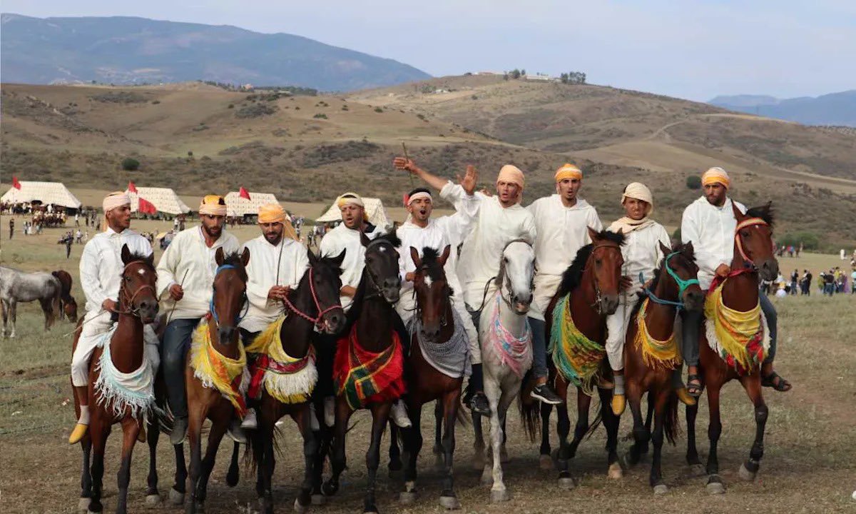 Pourront-ils le « khenchaliser » ?

Festival annuel de « Mata » 

Durant les prochaines semaines, se célébreront plusieurs « Mata » dans les plaines qui s’étendent du Sud de Tanger au Nord de Ksar El Kbir.
Les cavaliers s’affronteront lors de courses à travers champs.
Les…