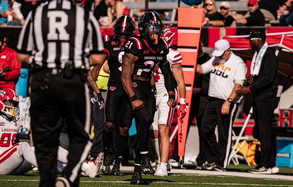 Blessed To Receive A Offer From Arkansas State University!! ⚪️🔴 <a href="/CoachJayMitch/">Jay Simpson</a> <a href="/JackDan55847282/">Jack Daniels</a> <a href="/CoachPart/">Ryan Partridge</a>