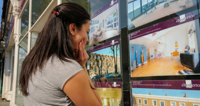House price growth eases to 0.6% in April amid rising mortgage costs! 🧐 Nationwide's latest analysis has revealed that continuing cost of living pressures are holding first-time buyers back > ow.ly/NsH950Rzhjn #FirstTimeBuyers #HousePrices #MortgageRates