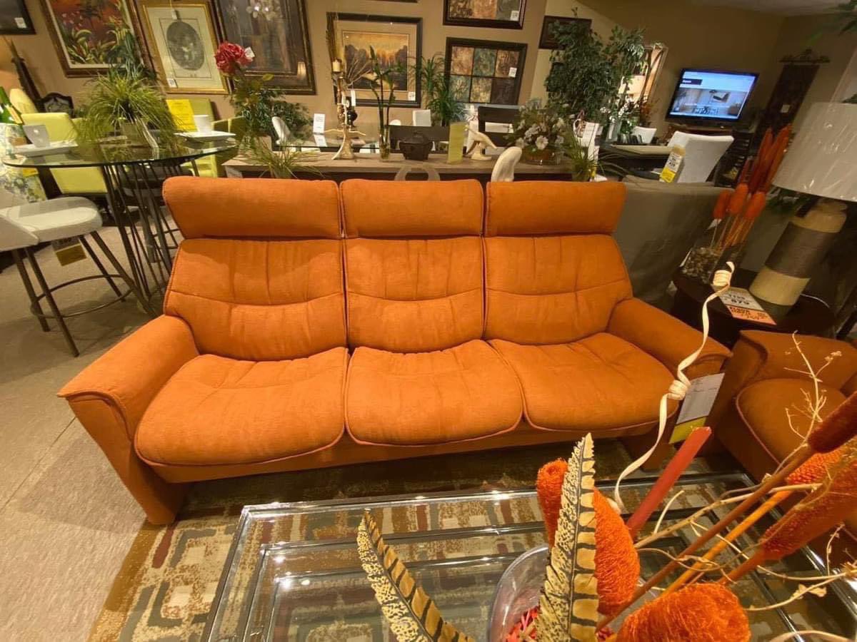 SPRING SAVINGS - FABRIC FURNITURE
A wide selection of fabric furniture. Custom options available. Speak with one of our sales representatives today!
Save now on top quality furniture for your home
#Guelph #GuelphFurniture #FurnitureSale #SpringSavings #FabricFurniture #FabricSofa