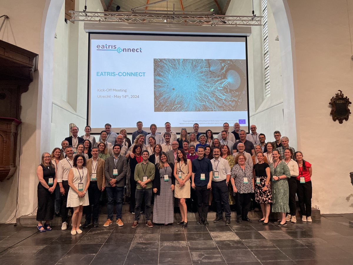 We're in Utrecht this week to launch #EATRISCONNECT - a 3-year, €3.9m project that will use digital transformation as a tool to accelerate translational medicine. It's great to bring all 21 partners together to discuss the project. 👉 Find out more here: eatris.eu/news/eatris-co…