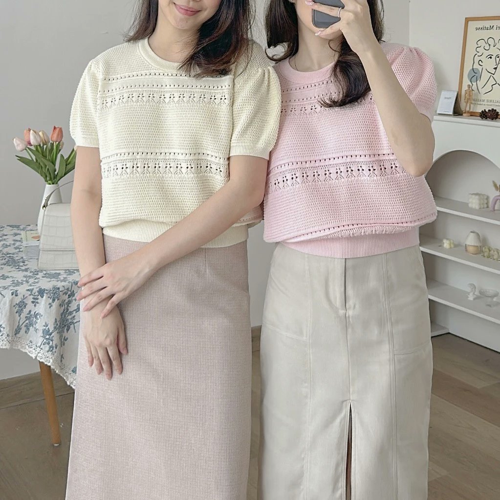 fl0o0weryiyi's tweet photo. ♡⃕  pastel color outfits

— a thread https://t.co/s4Ah3VlEoT