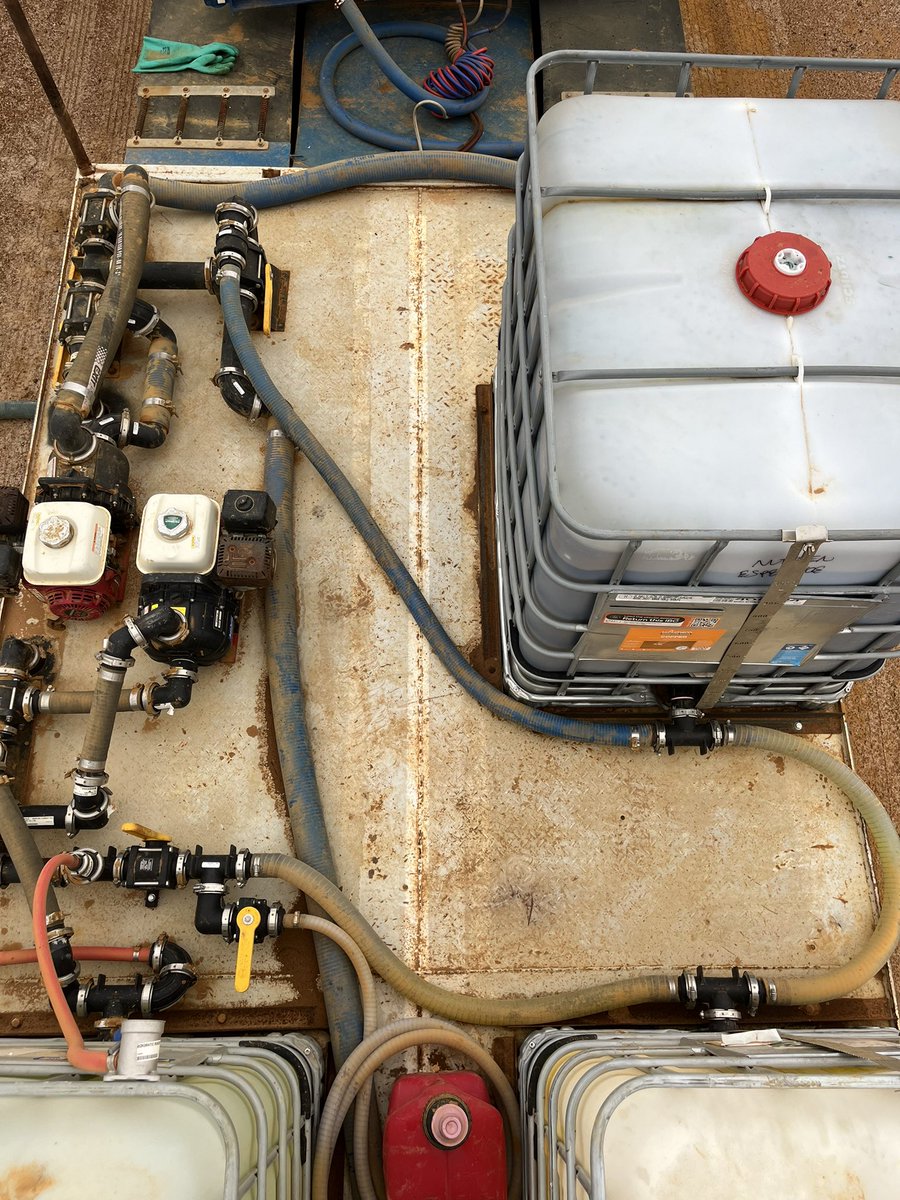 Changed from 20lt drums to IBC’s of copper and impact this year Making life a lot easier, 65 ha worth takes just over a minute and no drums to rinse 🤌