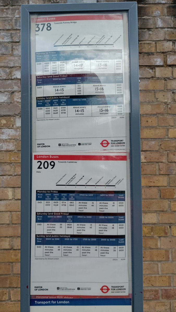 I've come to Mortlake bus station to try two bus routes that are incredibly short and starting with the 378 to Putney Bridge timetable says 10 minutes to the other end let's see