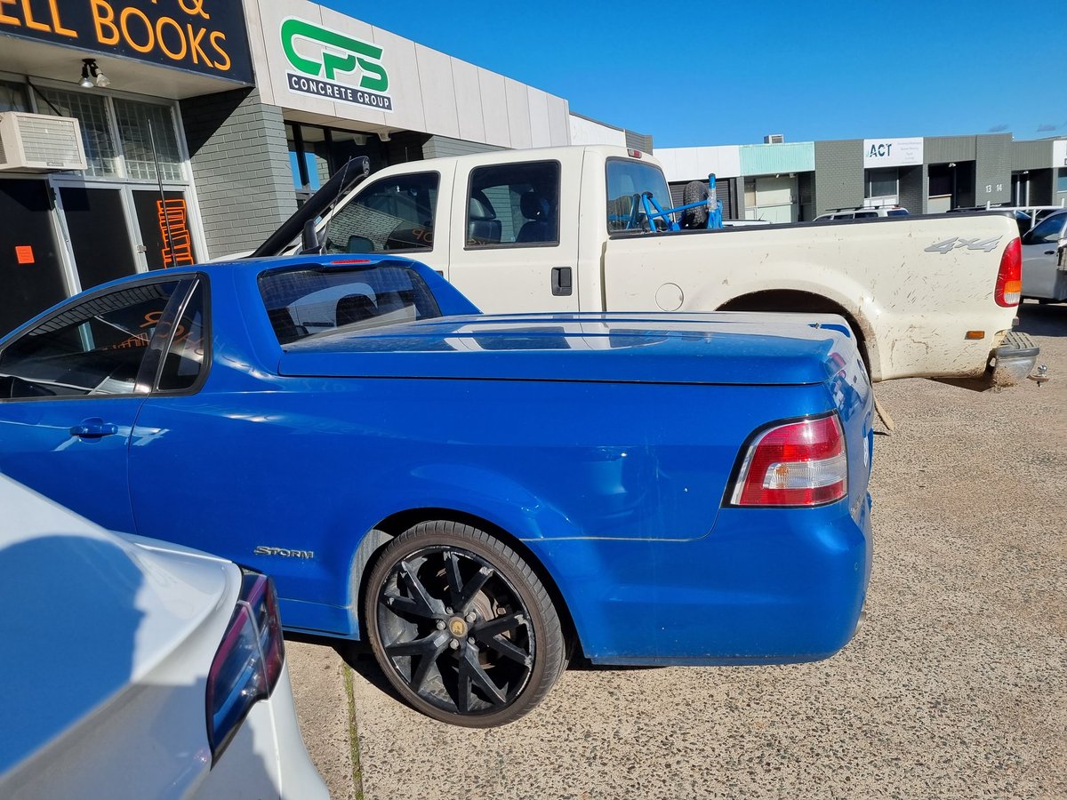 @Amy_Jelacic Going from Supra's, MX-5s and WRXs to the blue ute made it feel massive

Parking or driving beside most of the big utes makes it feel small, uncomfortably so at times. 

Note in this picture, the noses are level...