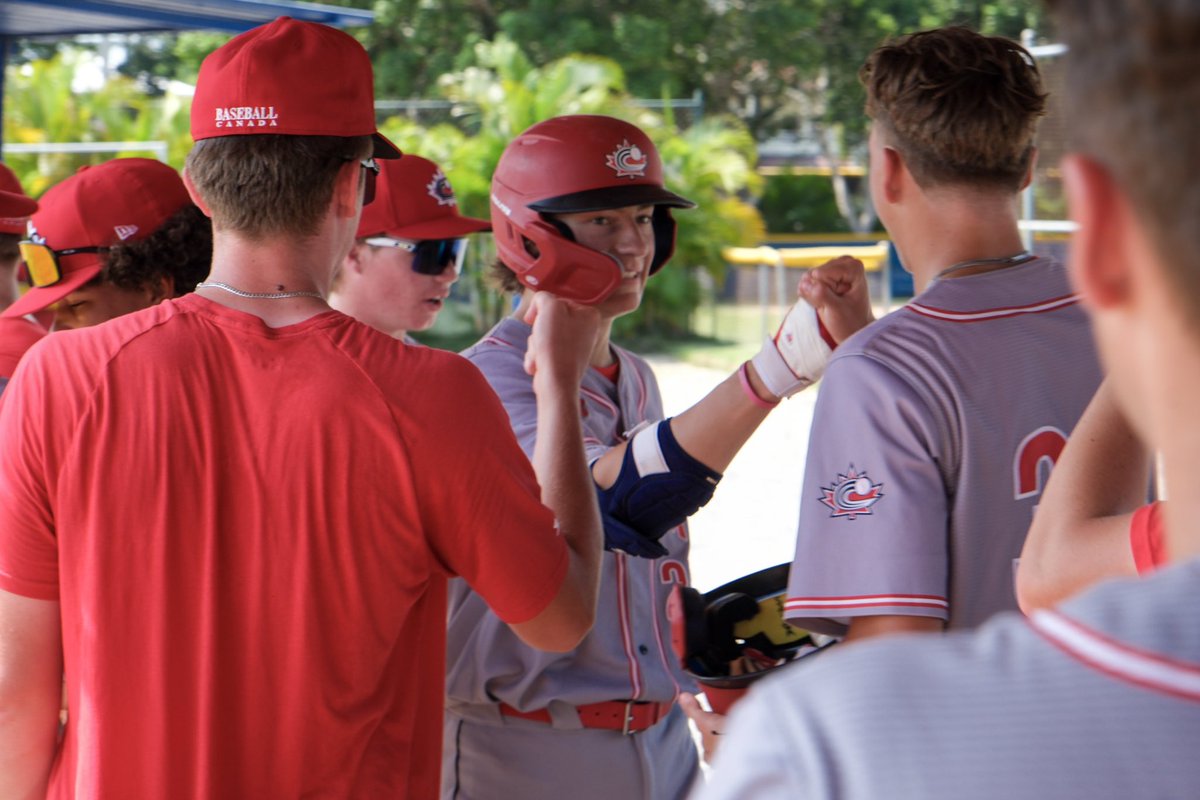 Excellent pitching and timely hitting lead the Juniors to a 3-1 start at the Dominican Pro Academy Camp 🇨🇦🇩🇴 📰 EN: bit.ly/3K4Ns6Q 📰 FR: bit.ly/4akkPNN #BaseballCanada | #JNTDR