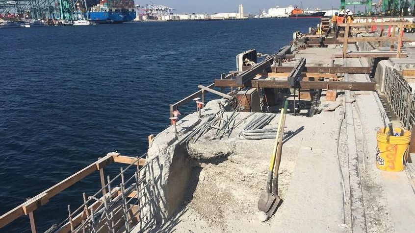 Port of LA wins US$58M for harbour maintenance tinyurl.com/yusje3ek #WorldCargoNews #ports #financing @PortofLA