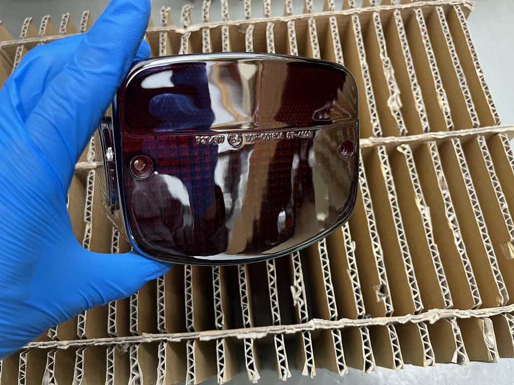 メッキ加工 kawasakiのFXのウインカーレンズ透かしメッキ加工品販売 | メガ東海の