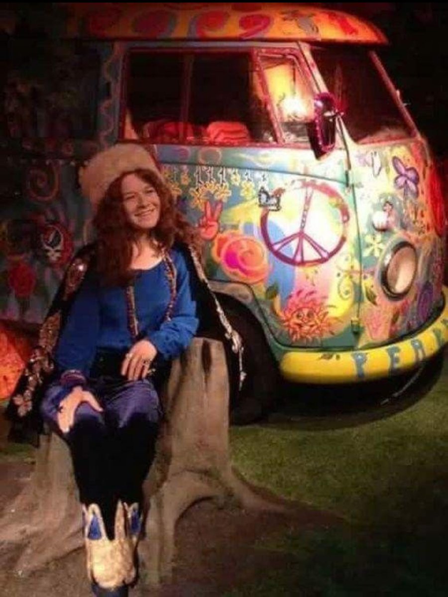 Happy Wednesday, hippies...✌❤🎶
#JanisJoplin 
 #WednesdayVibe