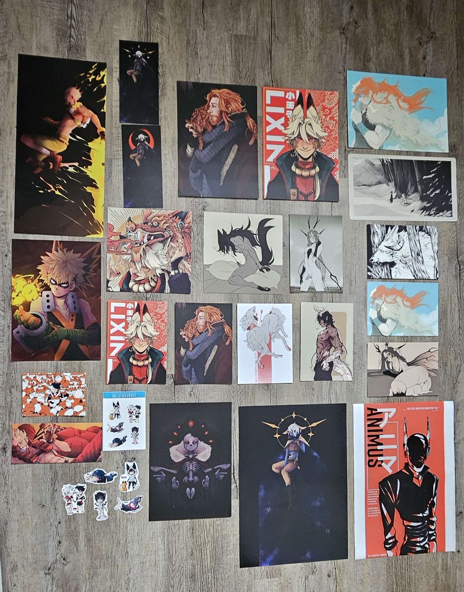 All prints (for now) that will be available at DoKomi
I hope I can finish the stickers I planned and the preview for the Artbook should arrive within the next days.

(I have a few other motives I will print after everything else is done but gotta put those last)
