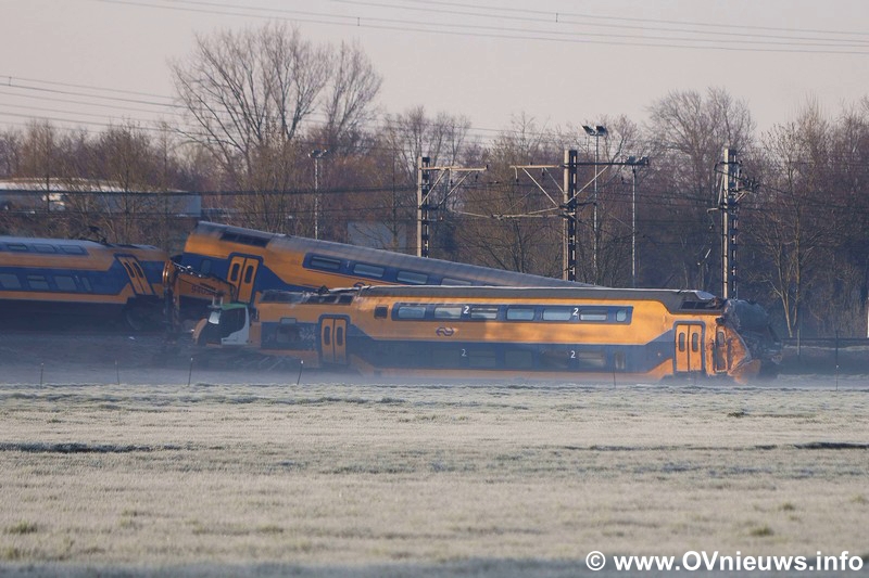 Onderzoeksraad: Onderhoud aan intensief bereden spoornet moet en kan veiliger - mp-produktie.nl/2024-05-15_Ond… #Treinongeluk #Voorschoten #NS #DBCargo #BAM #ProRail #Treinennieuws #OVnieuws #OpenbaarVervoer #Treinleven