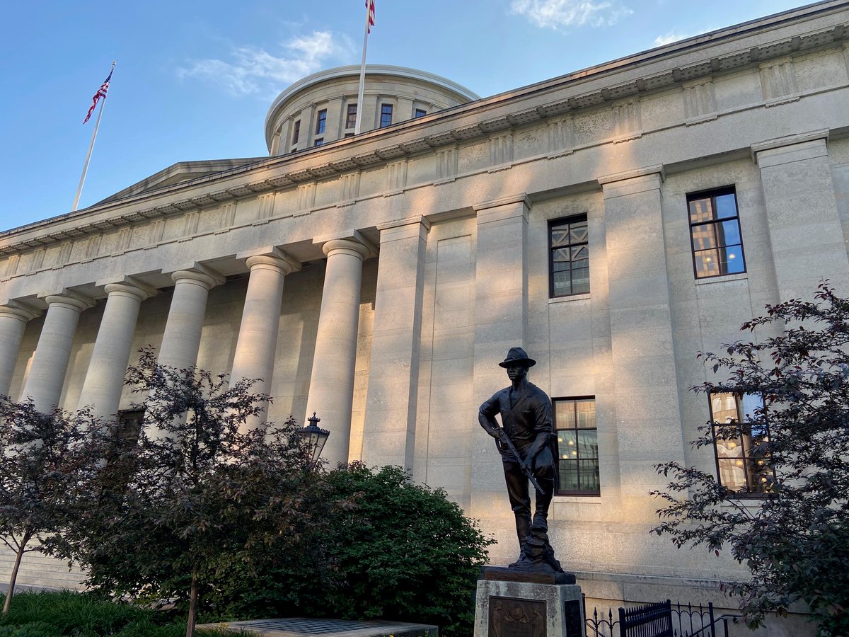 On May 8, the Ohio Senate passed HB 50 with a vote of 29-1. HB 50 creates a certificate of qualified housing to help returning citizens find housing. The bill now awaits signature by @GovMikeDeWine. We applaud the Ohio General Assembly for prioritizing #secondchances!
