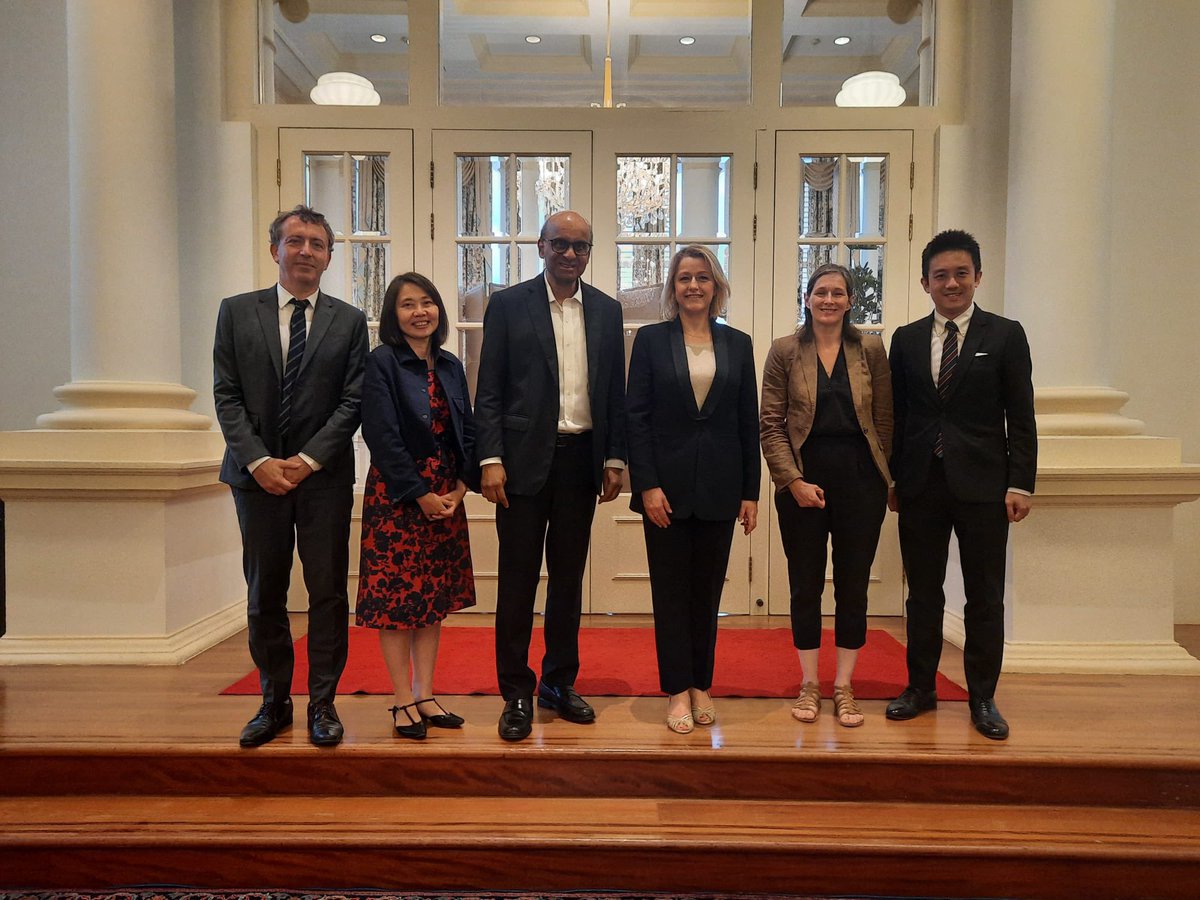 In Singapore, @barbarapompili had an insightful meeting with President @Tharman_S 🇸🇬, Co-Chair of the Global Commission on the Economics of Water. We are very happy to work with @watercommongood towards the #OneWaterSummit.