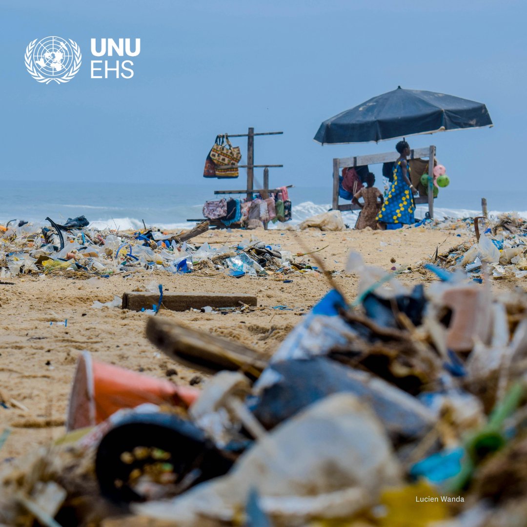 🚨Life in plastic is NOT fanstastic! 🚨 #DYK the world now produces 400 million metric tons of plastic waste each year? Check out 5⃣ insights on the current Plastic Treaty negotiations to learn more: unu.edu/ehs/series/5-i…