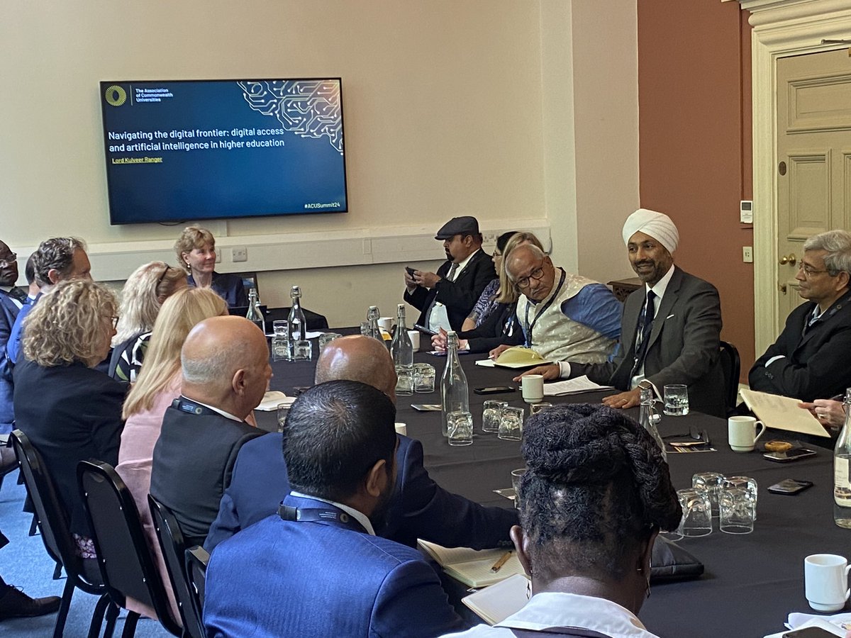 Constructing the future: a rich session on navigating #AI and digital in #HigherEd chaired by Lord @kulveerRanger @UKHouseofLords @TechUK and Prof @Wendy_Thomson_ CBE, Vice-Chancellor, @UoLondon addressing topics including ethics, regulation, governance, partnerships and teaching