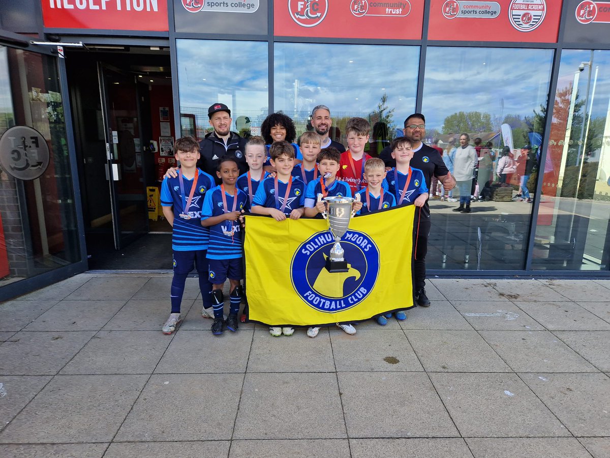 Tournament Finalists!

A big well done to our U11HP team who finished runners-up in the Blackpool tournament last weekend in narrowly fought final where they were beaten by Academy side, Fleetwood Town by a single goal in the final 🤝