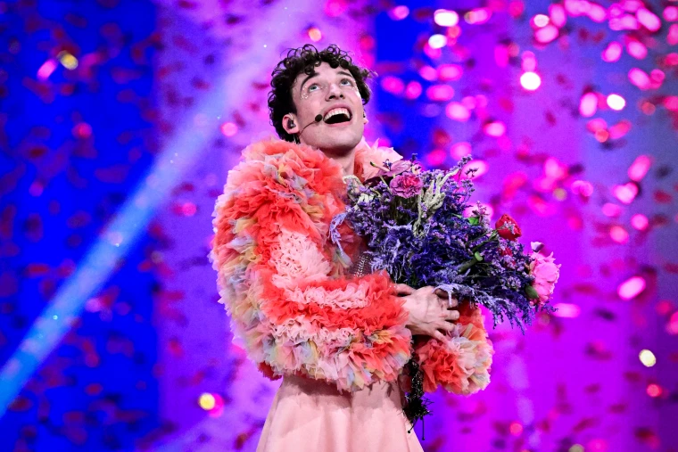 RedditESC's tweet photo. A (very belated) congratulations to our Eurovision 2024 winner, Nemo!! 🇨🇭🏆

This marks Switzerland's first victory since they last won in 1988 with Celine Dion!

We can't wait to join you in Switzerland for Eurovision 2025! https://t.co/zc2RcP15JB