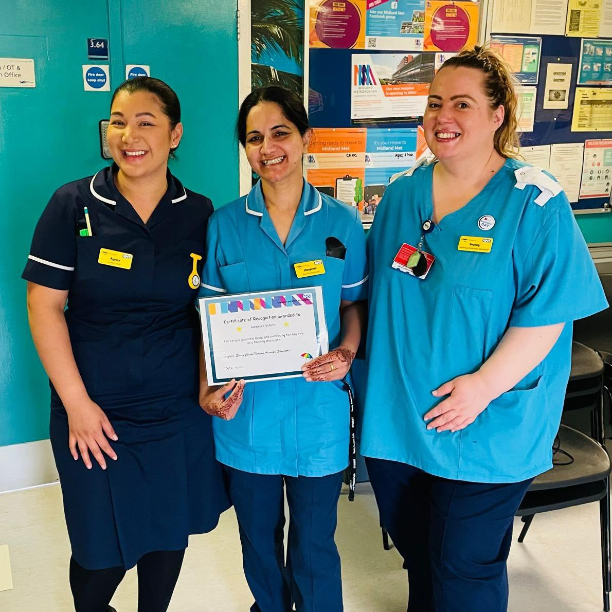 Congratulations to Nursing Associate Harpreet, who has recently been nominated for a certificate of achievement. She has been commended for being a great role model and embracing her new role. Keep up the fantastic work! 🎉