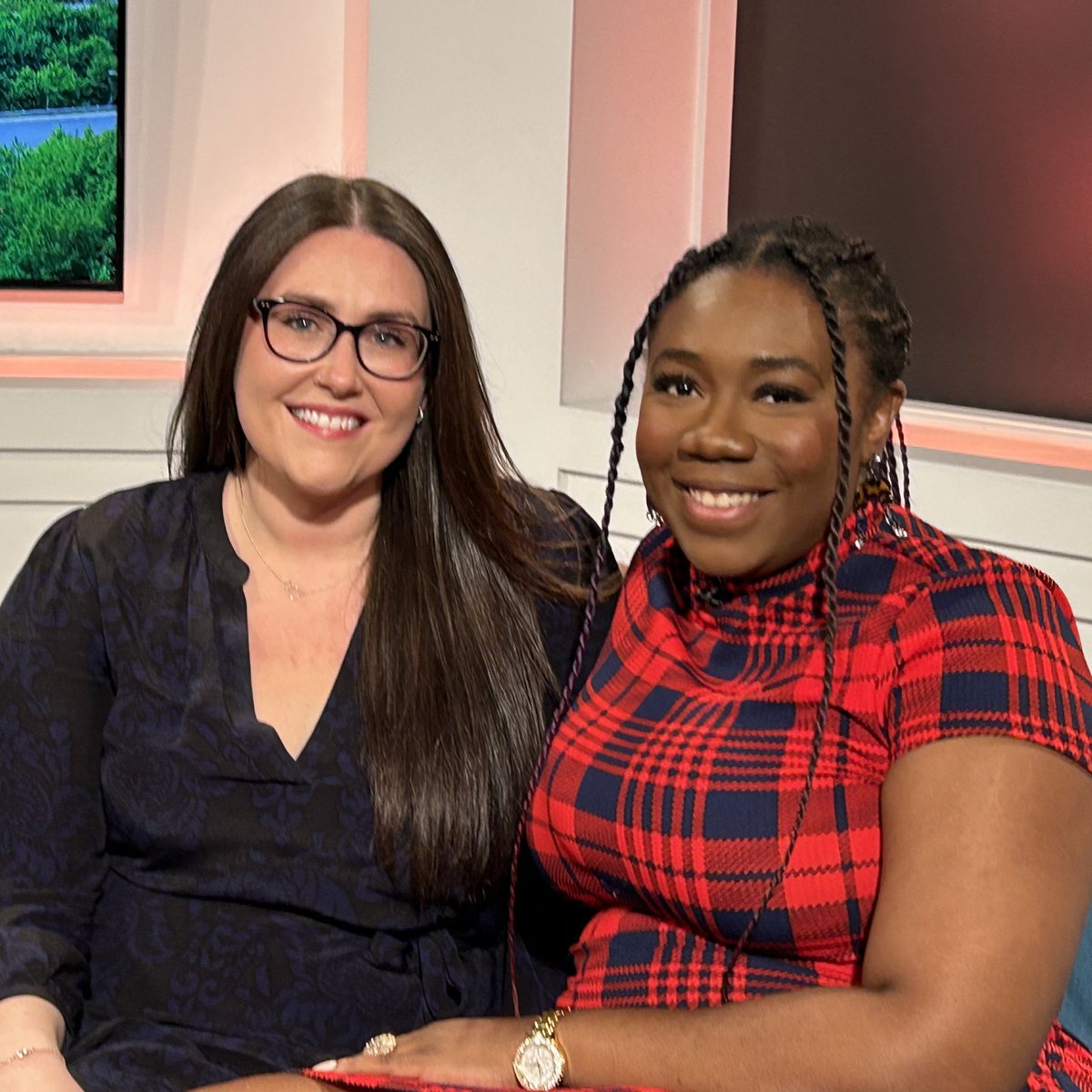 #Tonight (Wed, May 15) on Out of the Fog, host Laurabel Mba welcomes Renee Pilgrim, Health and Wellness Coach, and Hannah Sparks, Owner, Spark Your Growth Counselling. Catch it tonight on #Rogerstv at 7:30pm!