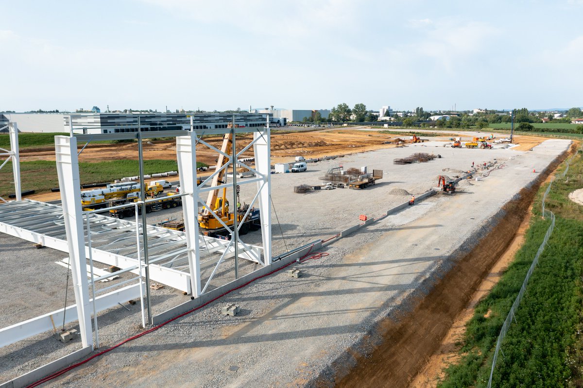 👉 A principios de 2025 entrará en funcionamiento nuestra primera planta de producción en #Francia, un proyecto que cuenta con una inversión de 79,5 millones de euros y con el que tenemos como objetivo proveer al #mercado francés, así como servir de hub de otros mercados clave.