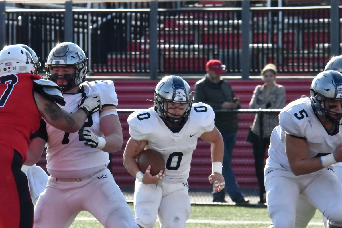 LVC's tweet image. Tim, a two-time hero in @lvcfootball rivalry wins over Albright, earned his doctor of physical therapy and will be a sports physical therapist at True Sports Physical Therapy, joining other LVC alumni at the practice #GoLVC @LVCathletics #lvcfb #lvc2024