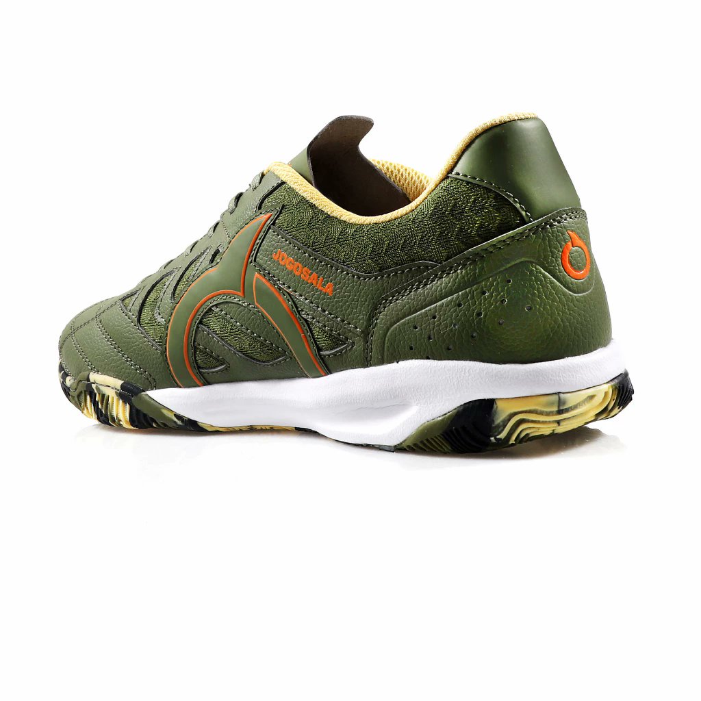 Ortuseight sepatu futsal army green ✨️

shope.ee/10gzocxIPq