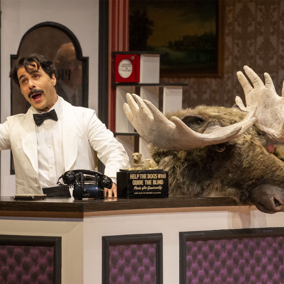 Take a look at the production shots of Fawlty Towers – The Play, opening in the West End TONIGHT 📸 Book by 31 May to save on tickets 🎟️ >> bit.ly/2z1YzsM #FawltyTowers #WestEnd