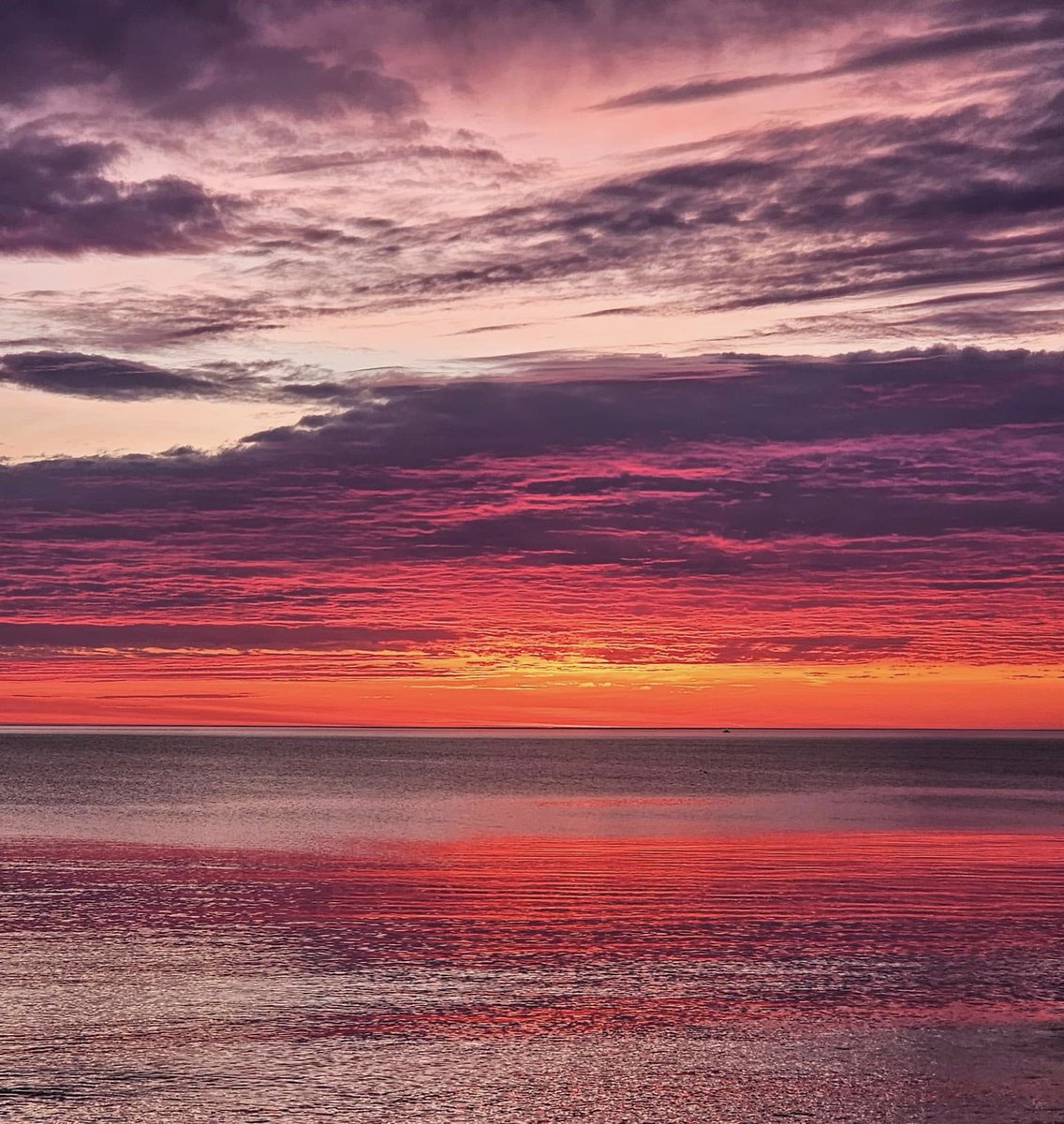 #CapeCod Bay sunrise
By ~ Joe Johnson