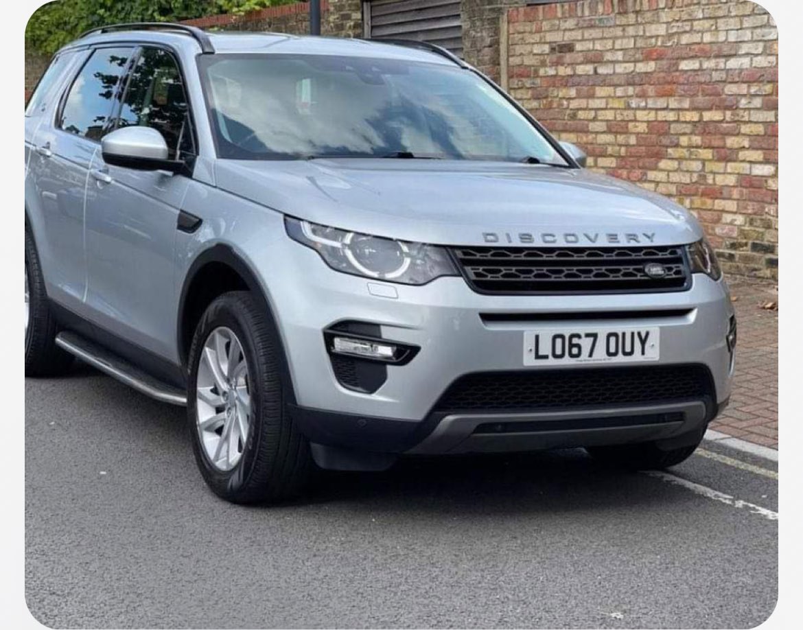 Incident number SP 66622-24-4242-IR 
‼️STOLEN ‼️ this morning Orsett area 14th May 
Range Rover Discovery 
VRM LO67OUY
No keys taken

Please call 101 if seen parked up locally quoting above incident ref or message us directly @EP_SVIU