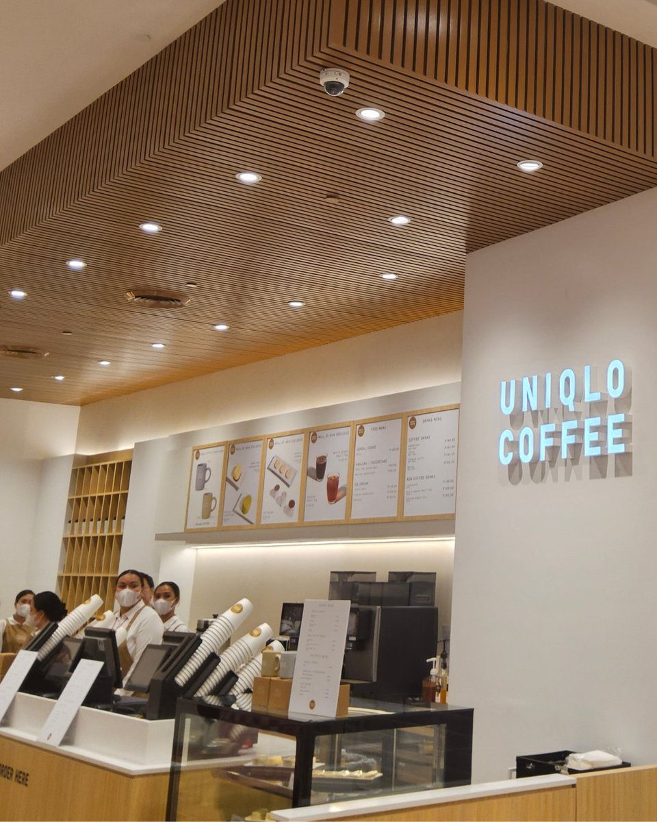 COFFEE + SHOPPING ☕️ UNIQLO launched their newest spot for all coffee lovers with UNIQLO Coffee at Mall of Asia. The new cafe has roasted coffee made from locally sourced coffee beans and fruity concoctions. You can also enjoy their pastries and sweet treats like cheesecakes,…