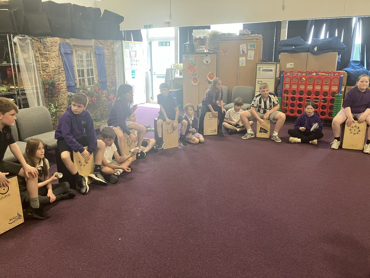 P5B had a great time with a fun drumming session learning rhythm and beats.