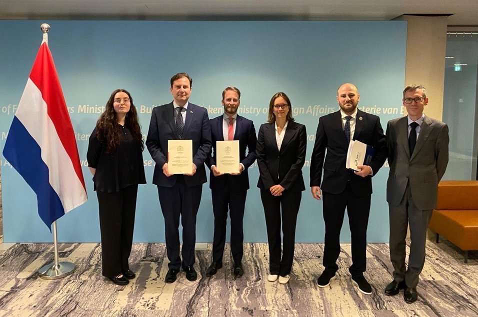 🇬🇪#Georgia has ratified the 2007 #ChildSupport Convention and the 2007 Maintenance Obligations Protocol!

👉More information: bit.ly/4aC7BMJ

#HCCH #privateinternationallaw #internationallaw