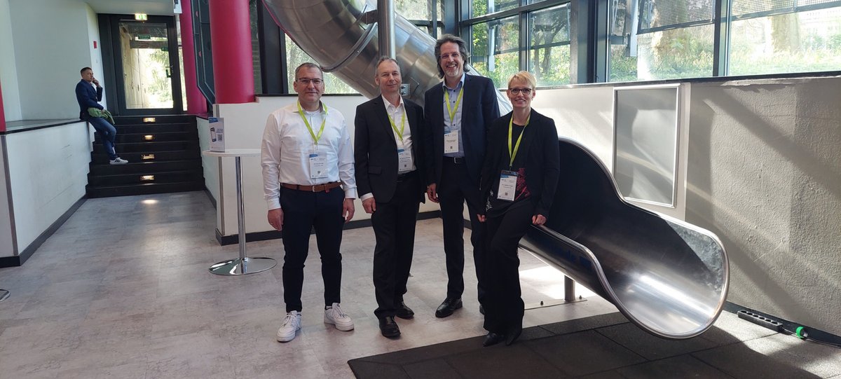 🔔 This year, one of the best #semiconductor conferences in Europe for “advanced process control and manufacturing”, the apc|m conference, took place in the beautiful city of Hamburg.  #ChipsJU Project <a href="/AIMS50/">samir</a> on the topic of "sustainable production" up to #Industry50".