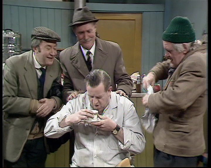 Series 2 Episode 1 Forked Lightning Episode aired Mar 5, 1975 Clegg is having difficulties with his bicycle and even more so trying to get it fixed. Finally Sid takes a look and we are treated to a 'Summer Wine' version of 'Butch Cassidy & The Sunshine Kid' 💙
