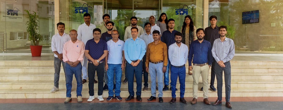 An outreach program was organized on #Chunauti9.0 at STPI-Ranchi for the participants from IT, ITES, MSMEs Units and #Startups of Jharkhand to be part of #NGIS & #Innovation-a Growth Story Spearheaded by @STPIIndia. #NGISschemes #StartupIndia #GrowWithSTPI
