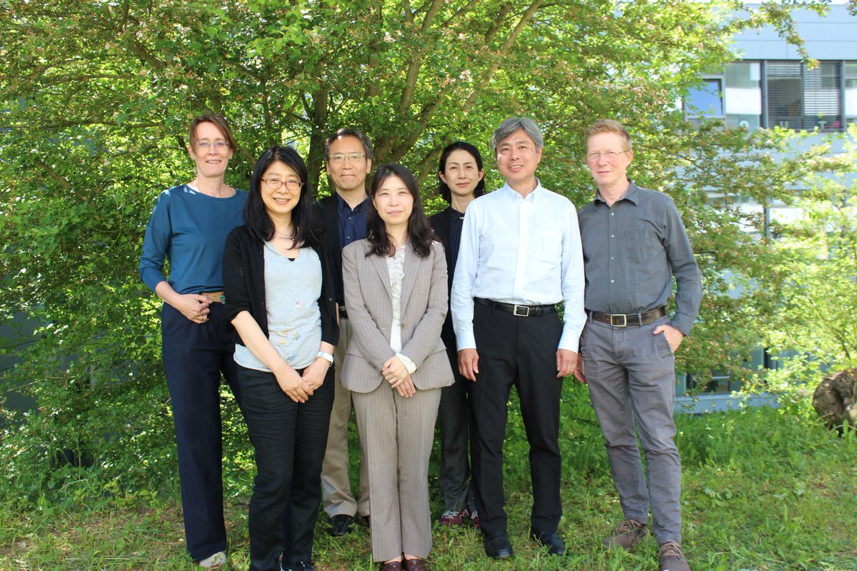 Zukunftskolleg (@zukunftskolleg) on Twitter photo Thanks to our guests from our partner institute WIAS <a href="/wiasnews/">WIAS 早稲田大学高等研究所</a> in Tokyo for visiting the Zukunftskolleg: Director Ken-Ichi Akao, Associate Directors Satomi Yamamoto and Chiharu Tokoro, Administrative Director Morihiro Sumida, and Office Manager Akiko Suda. It was wonderful! Thanks to our guests from our partner institute WIAS <a href="/wiasnews/">WIAS 早稲田大学高等研究所</a> in Tokyo for visiting the Zukunftskolleg: Director Ken-Ichi Akao, Associate Directors Satomi Yamamoto and Chiharu Tokoro, Administrative Director Morihiro Sumida, and Office Manager Akiko Suda. It was wonderful!