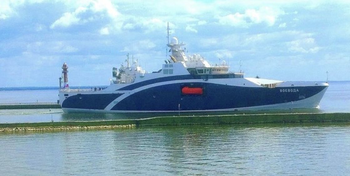 🔺Baltic Shipbuilding - NEW

NEWCON Pr.23700 rescue support vessel “Voevoda” departed Yantar shipyard 14 May 2024 & commenced initial sea trials in the Gulf of Gdańsk. 

Actual role is a mystery & it is possible Voevoda may be for GUGI.
@CovertShores @Saturnax1 @navalnewscom