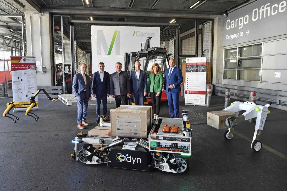 Sci-Fi Becomes Reality: Munich Airport’s AI Cargo Robots dlvr.it/T6w6yq #Aviation #MunichAirport