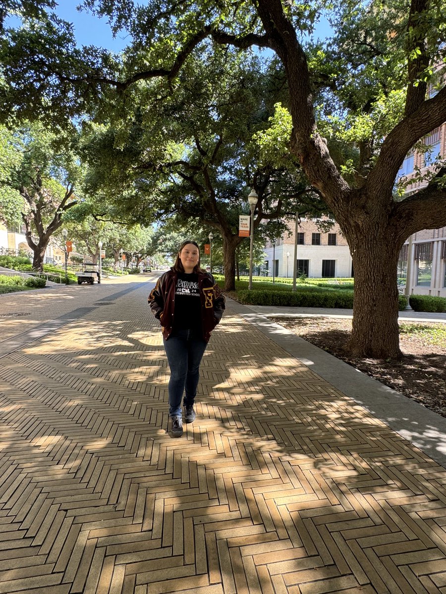 It is that time once again to say goodbye, I am so proud of you Sydney! The best is yet to come! #iteachlfu