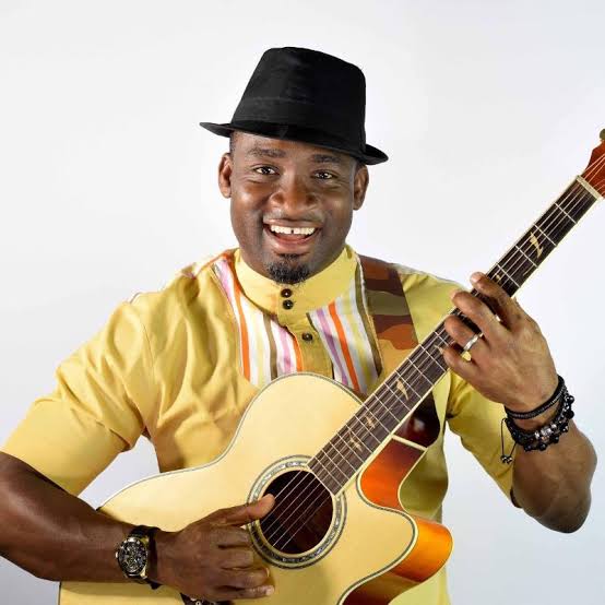 Smooth981FM's tweet photo. #NP Nothing To Something @Kunleayo 

on #TheKazbah981 with @oluwaseun_ro 
 
Listen Live: https://t.co/MN0iYyhDFi
❤💙🤍

#Smooth981 #LoveMusic #LoveLife #SmoothFmLagos https://t.co/vTQnQ7RPnE