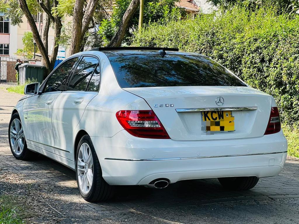 BigJs_Motors's tweet image. Sleek and Stylish  🚗

Model: Mercedes Benz | C200
Engine: 1.8l
Features: Fully Loaded
Price: 2.15M
Caption: "Upgrade your commute with the C200 – where style meets performance. Safety, luxury, and affordability in one sleek package. #ExploreWithBigJs #FastLaneLife