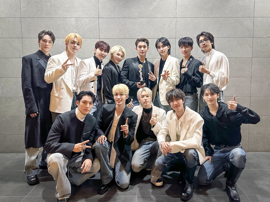 #Maestro4thWin, unwavering support and create magic together with our carats to once again received this achievement, let’s continuing the rhytm of our collaboration to leaves memorable story in this world.
