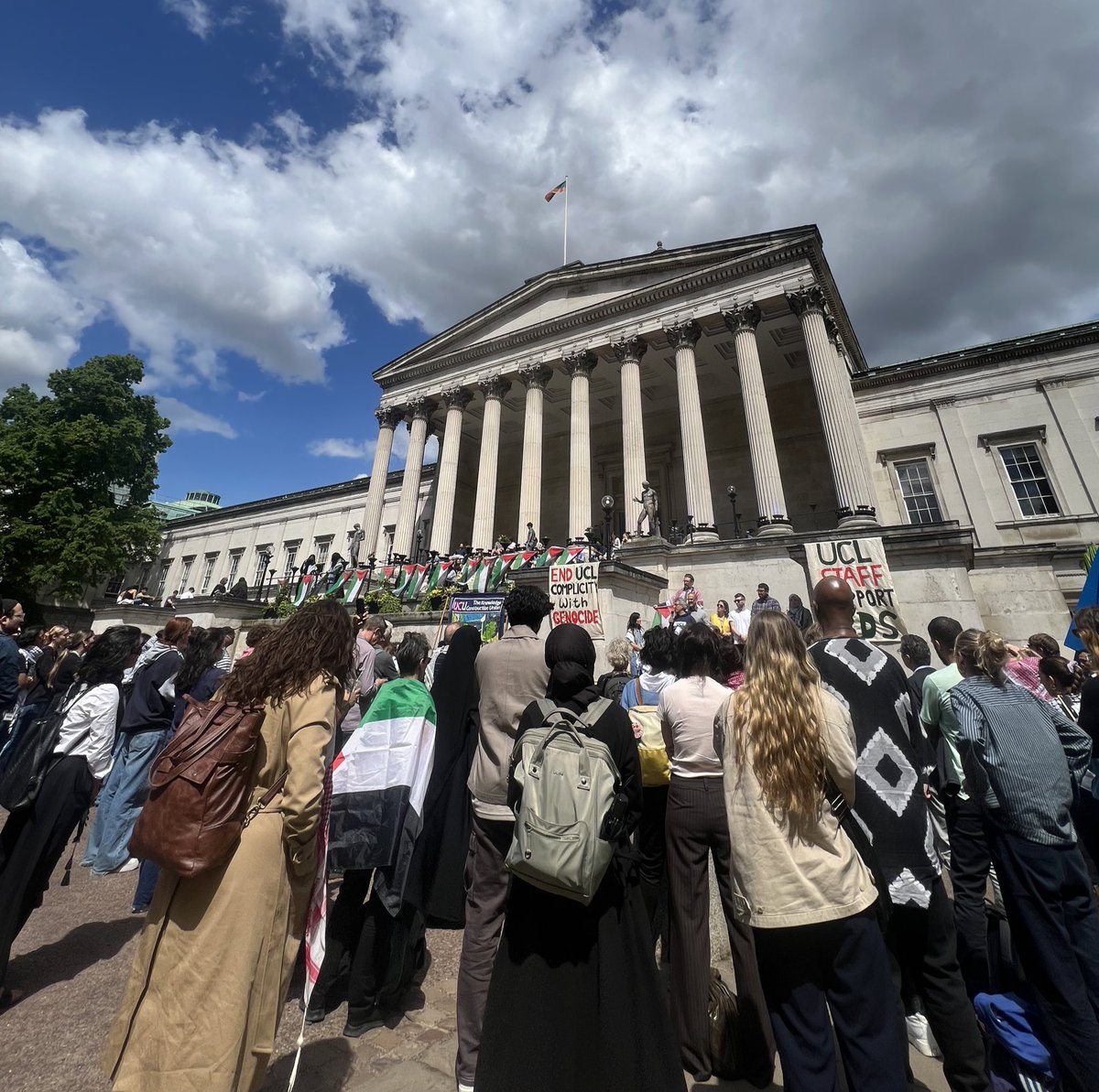 BREAKING: Hundreds of academics at University College London are calling for an academic boycott of Israeli unis complicit in Israeli war crimes.