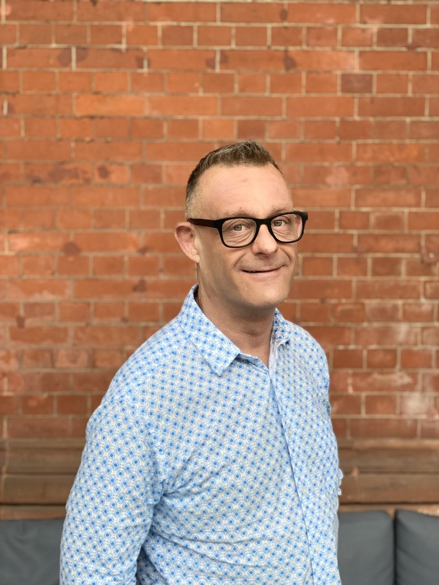 Thank you from the bottom of our hearts to our fearless leader Professor Jason Halford, as he transitions from his role as @EASOpresident. 

We appreciate your leadership, compassion and drive in moving the dial for people with obesity❣️

Watch:   vimeo.com/943699267