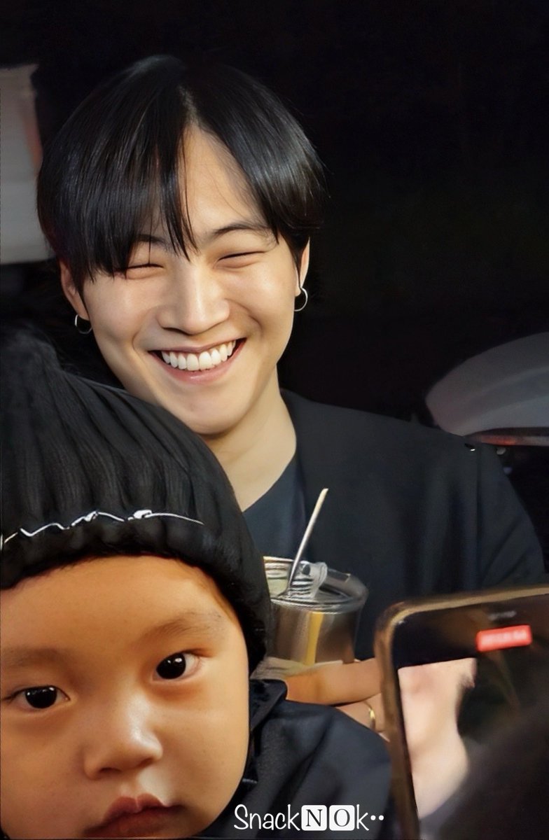 Precious Smile  ̑◡·̑
#JAYB #Jaebeom