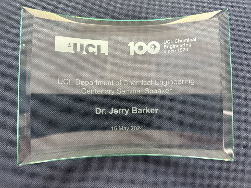 UCL Chemical Engineering (@uclchemeng) on Twitter photo We were delighted to have Dr. Jerry Barker, CEO & Founder of Redoxion Limited, join <a href="/uclchemeng/">UCL Chemical Engineering</a> today to present our final Centenary Seminar on 'The Scale-up and Commercialisation of Some Advanced Battery Technologies.' #UCLChemicalEngineeringSince1923
Check out the highlights ⬇️ We were delighted to have Dr. Jerry Barker, CEO & Founder of Redoxion Limited, join <a href="/uclchemeng/">UCL Chemical Engineering</a> today to present our final Centenary Seminar on 'The Scale-up and Commercialisation of Some Advanced Battery Technologies.' #UCLChemicalEngineeringSince1923
Check out the highlights ⬇️