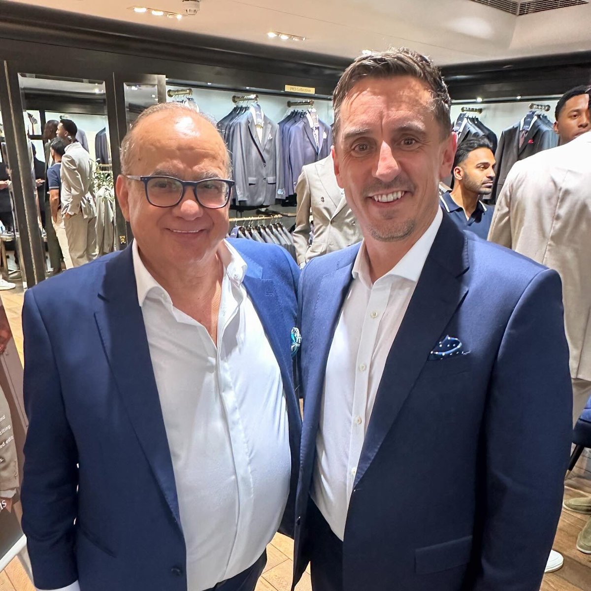 Did you see i’ve been hanging out with 2 of my favourite business partners in the world last week? @GNev2 was down in London to launch his new clothing edit with @toukersuleyman ’s company - @hawesandcurtis so they were having a bit of a shindig at their flagship shop!
