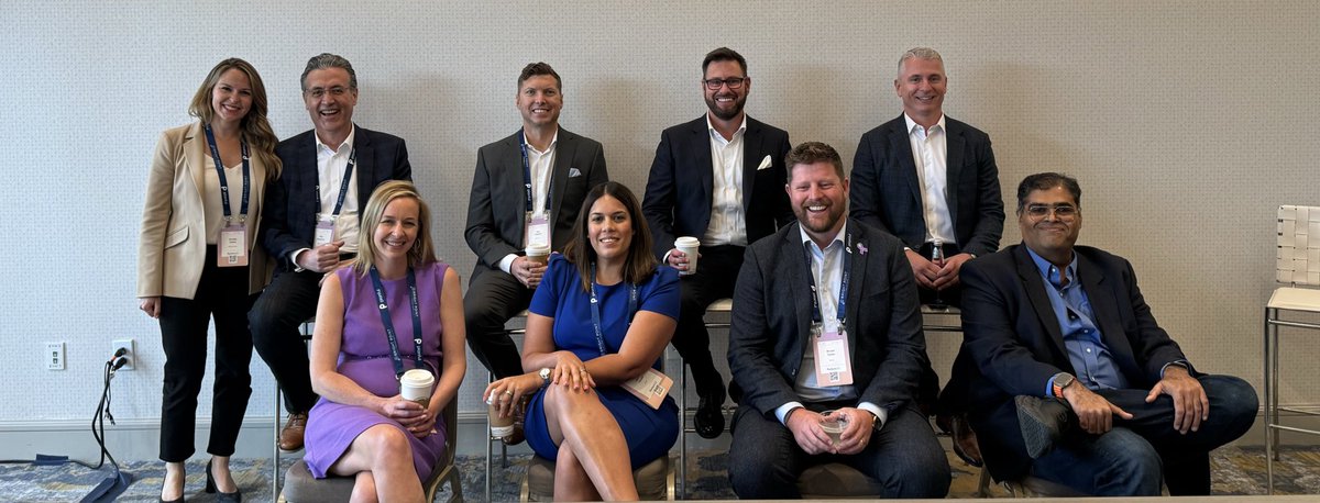 R “Ray” Wang 王瑞光 #Cupertino #AI #Energy R.NFT tweet media