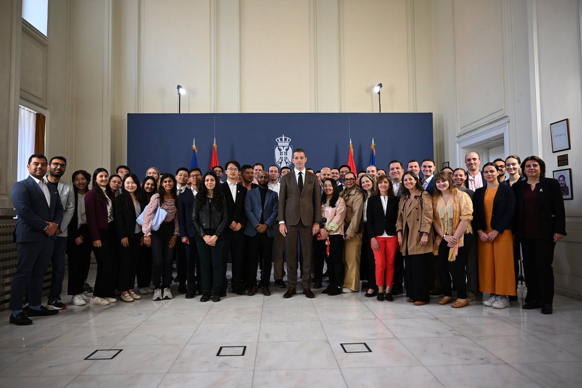 So a group of polisci grad and phd students from Harvard had a reception hosted by the minister of foreign affairs of Serbia.

The Harvard students in question: