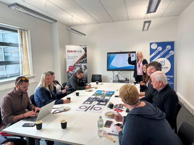 MarkOneIT's tweet photo. On Tuesday 7th May, in partnership with the Yeovil Chamber of Trade, we hosted a Cyber Security training session, led by Megan &amp; Felix from Avon and Somerset Cyber Team. 🔒 #Thread https://t.co/pS365I3RmV